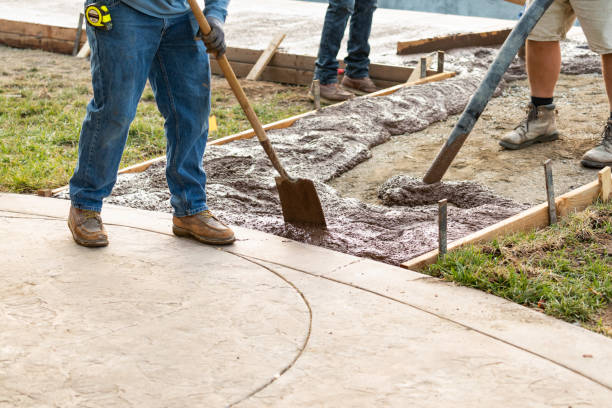 Best Stamped Concrete Services in Saltillo, MS