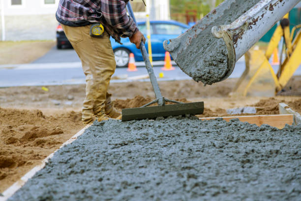 Best Decorative Concrete in Saltillo, MS