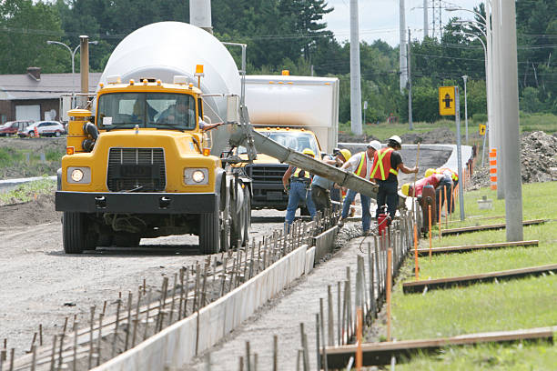 Best Concrete Driveway Installation in Saltillo, MS